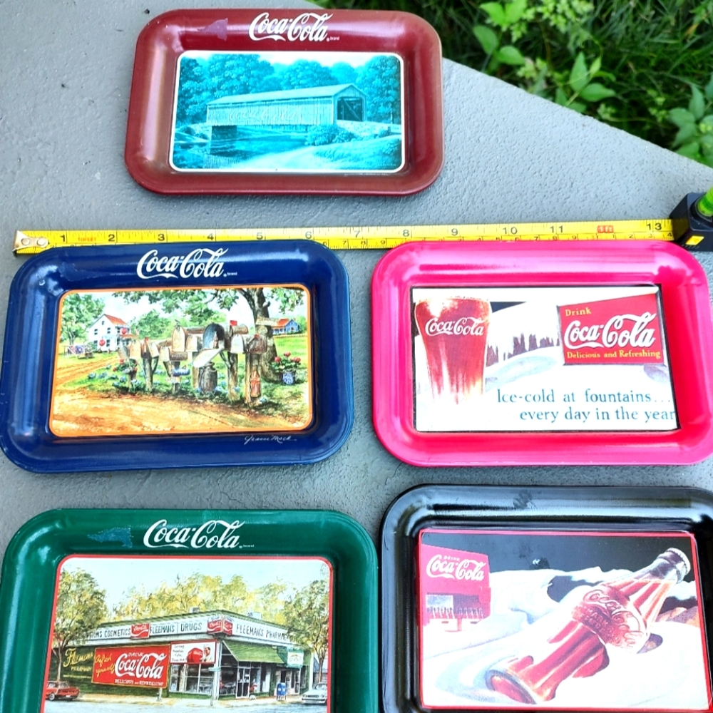 Coca cola trays set of 5 1998   1991